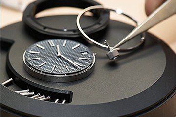 石家庄江诗丹顿表冠掉了进水维修